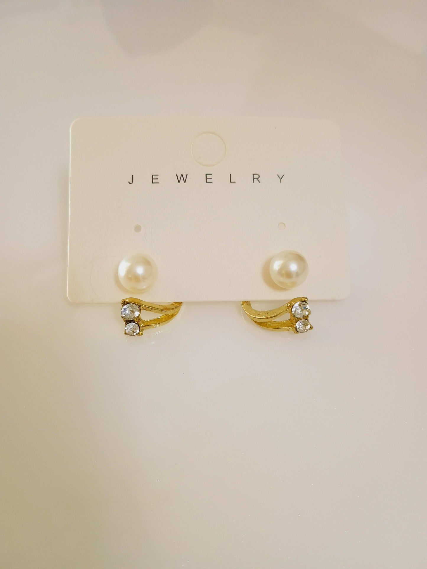 Korean Crystal Ear studs with pearls - Urban Era Jewel