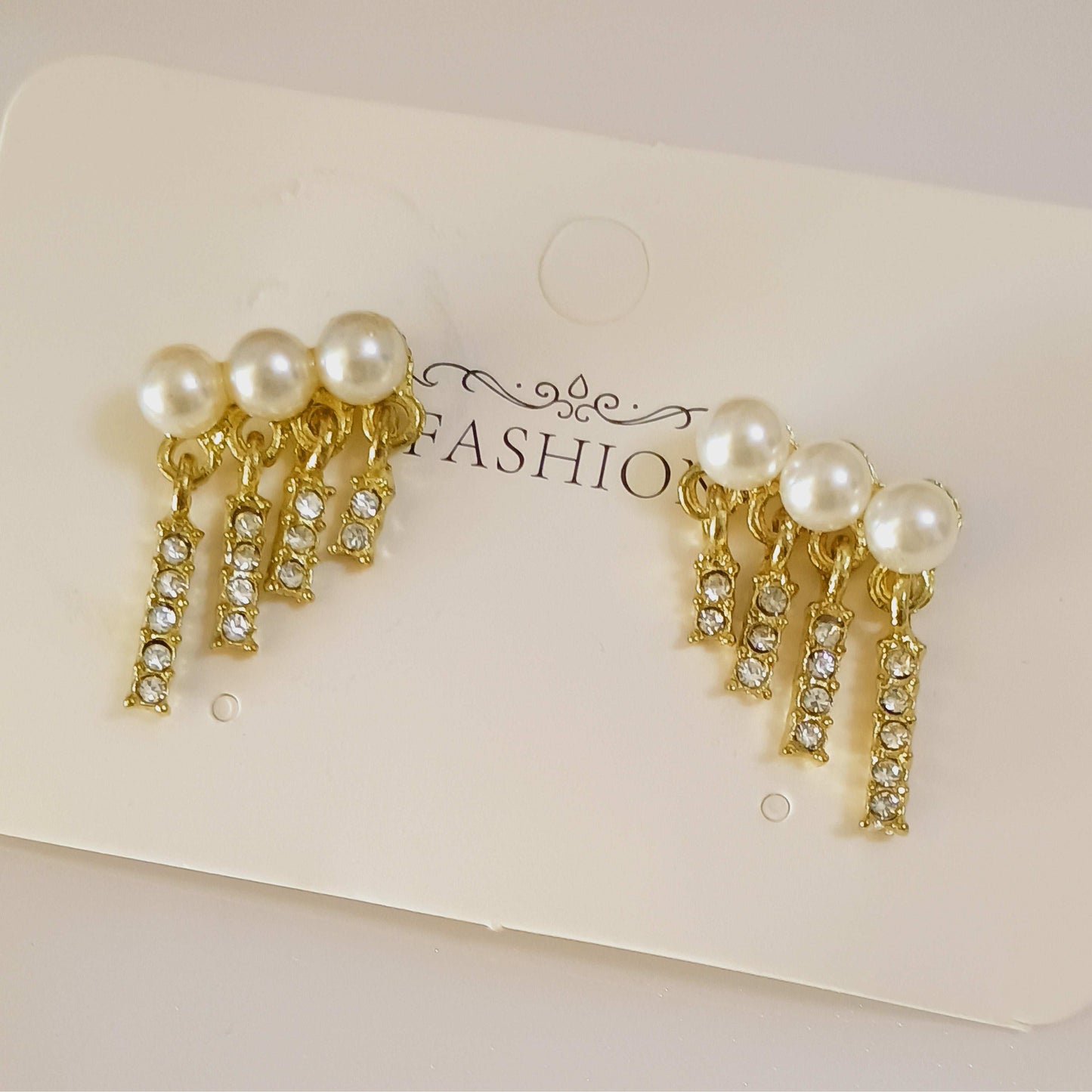 Korean Fancy Women Pearl Rhinestones tassel Earrings - Urban Era Jewel