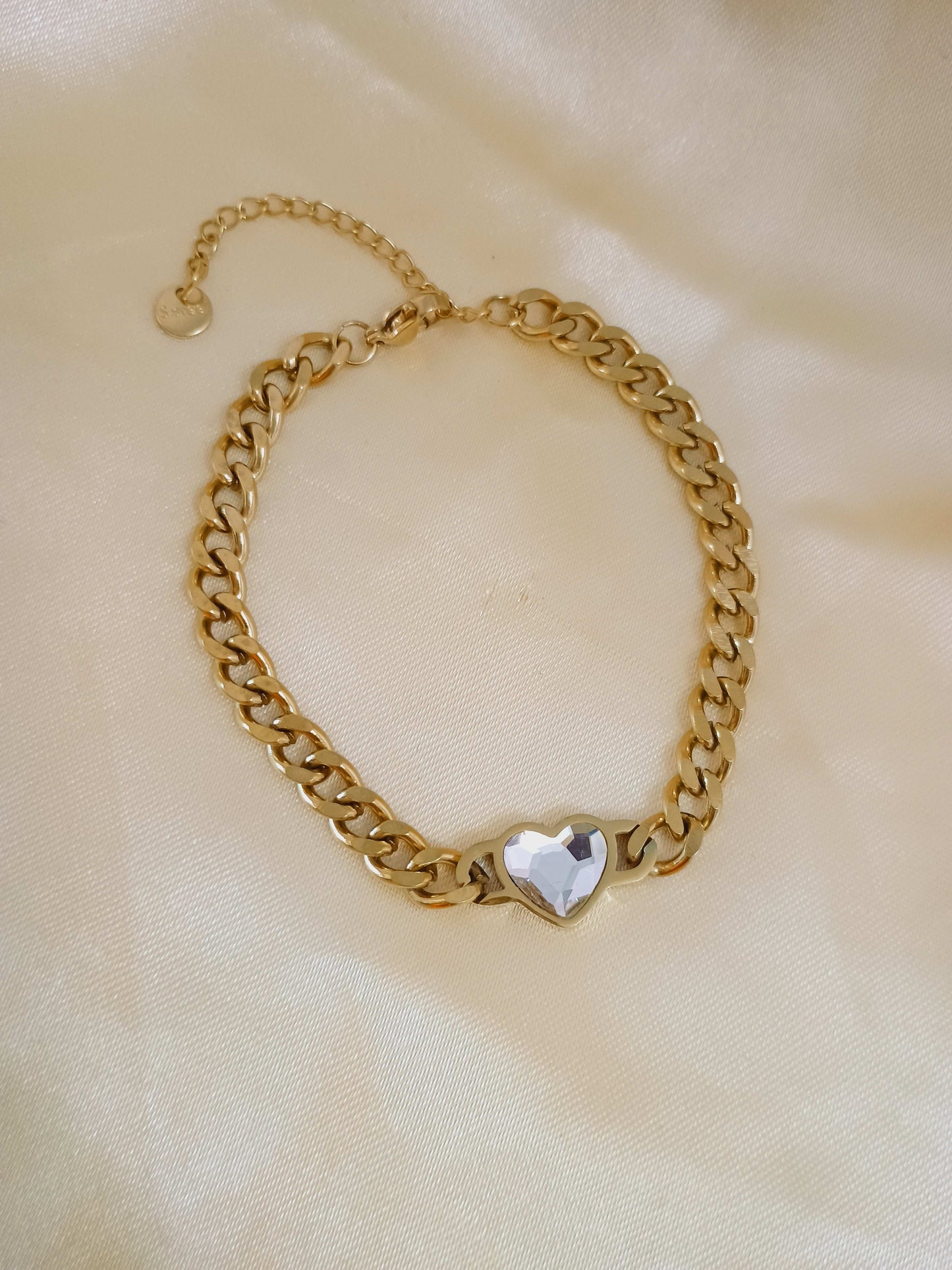 Anti tarnish Fashionable Golden Cuban Chain Bracelet with Stone Heart - Urban Era Jewel