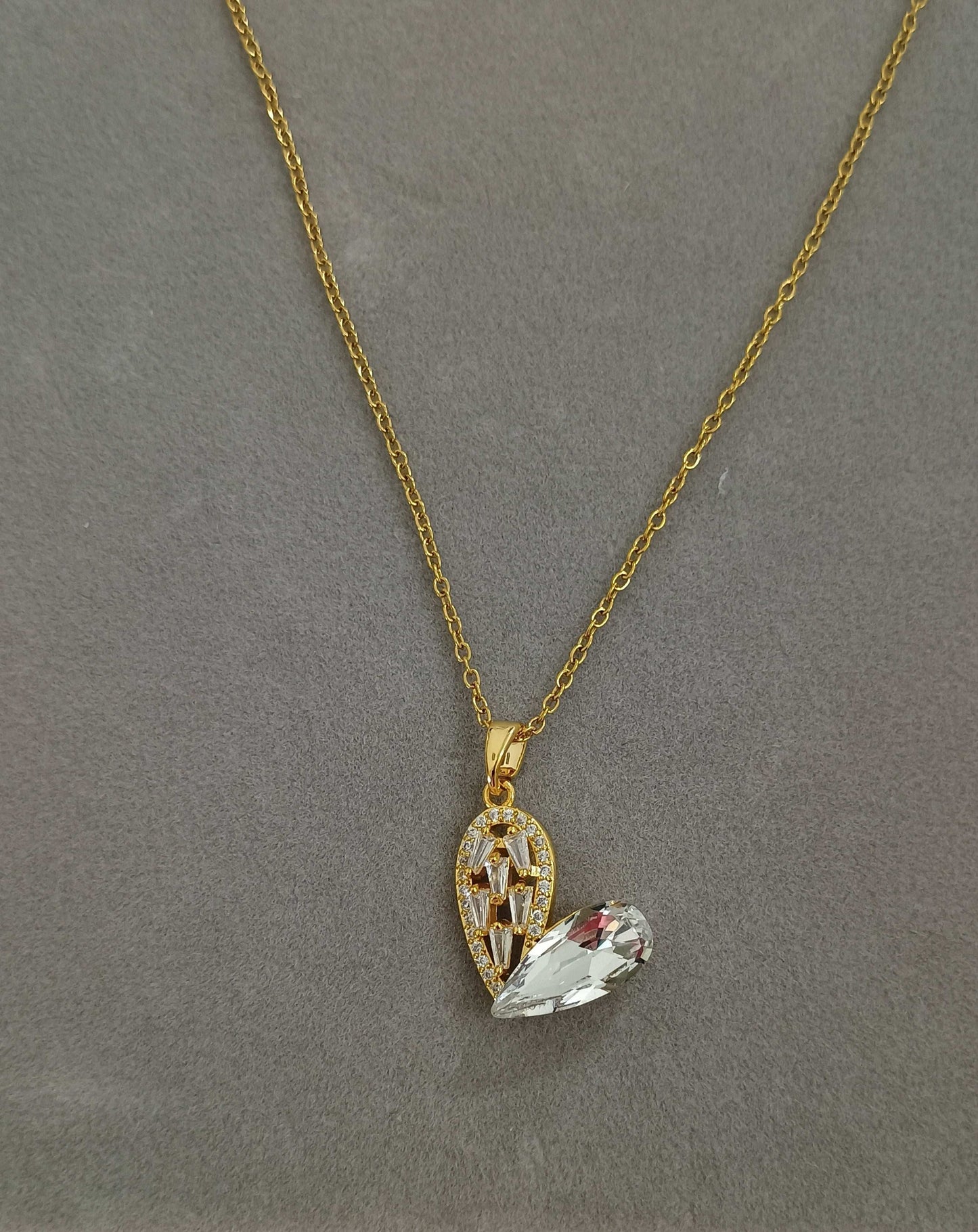 Anti Tarnish Premium Jewelry For Women - Buy Online Now