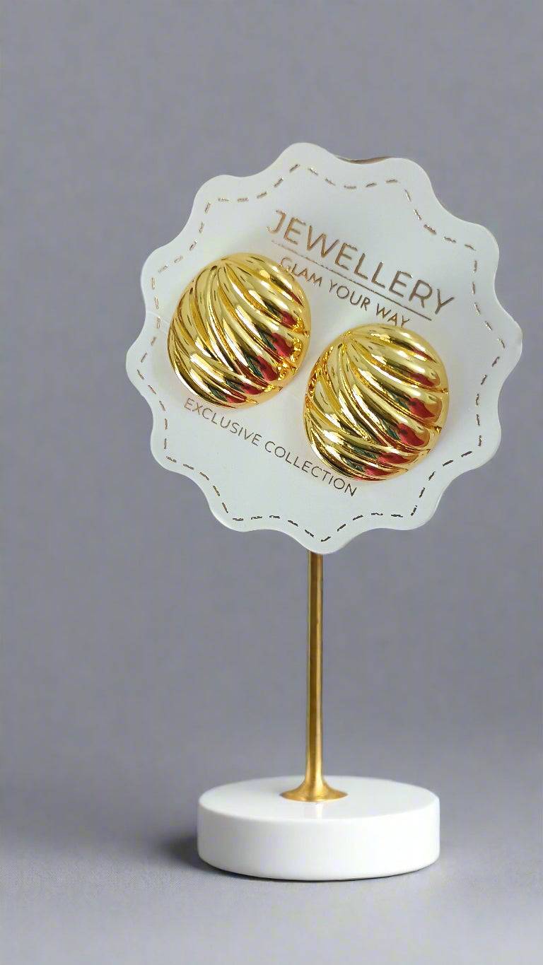 Premium Antitarnish Golden Twisted Oval Earrings Stud 18k Gold PVD Plated - Urban Era Jewel