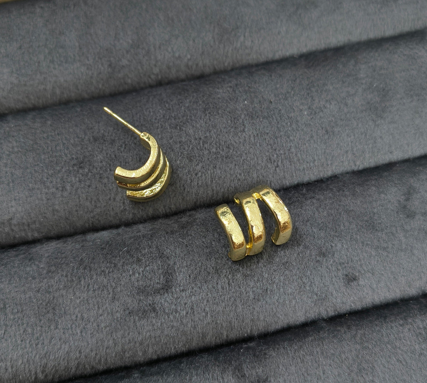 Korean Claw Shape Ear Stud Earrings For Women
