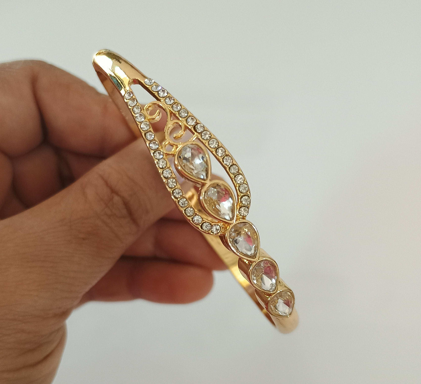 Kundan Stone Studded Party Bracelet 18K Gold Plated