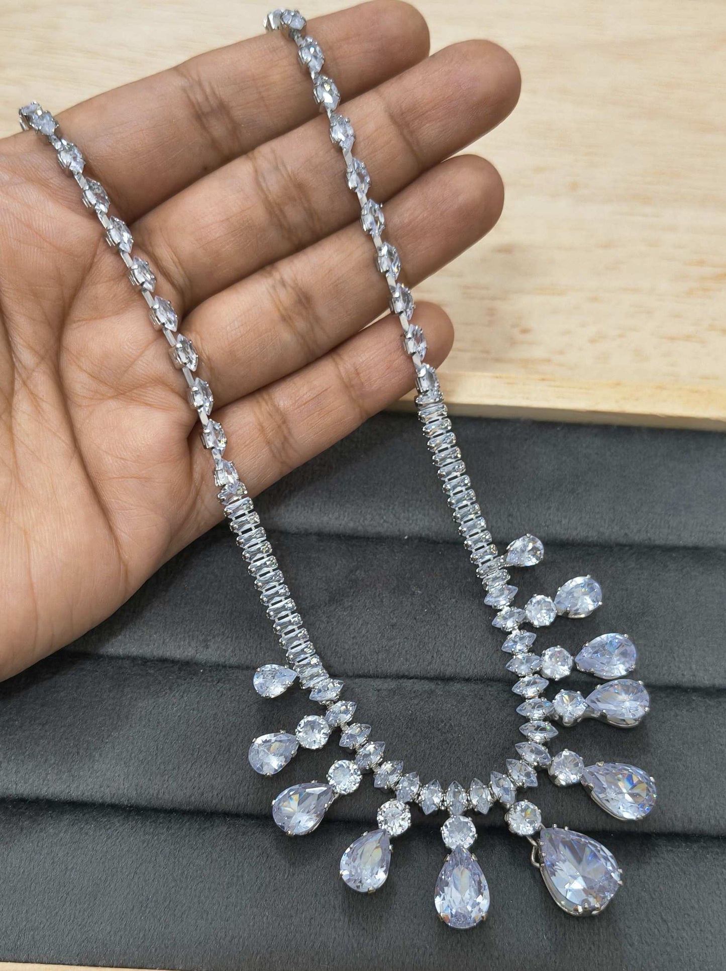 Luxury Bridal Shiny Glass Stone Necklace Rhodium Plated