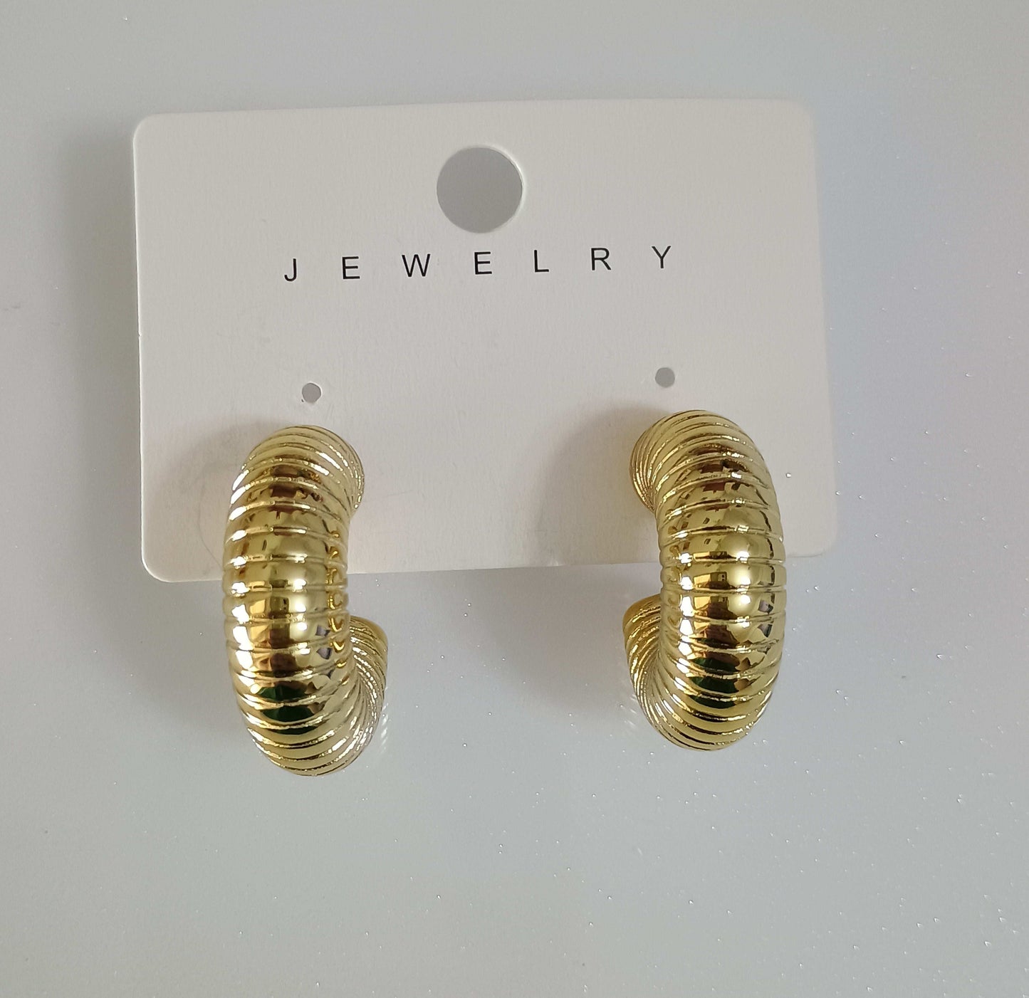 Premium Lightweight Golden Spiral Hoops- Fancy Earring - Urban Era Jewel
