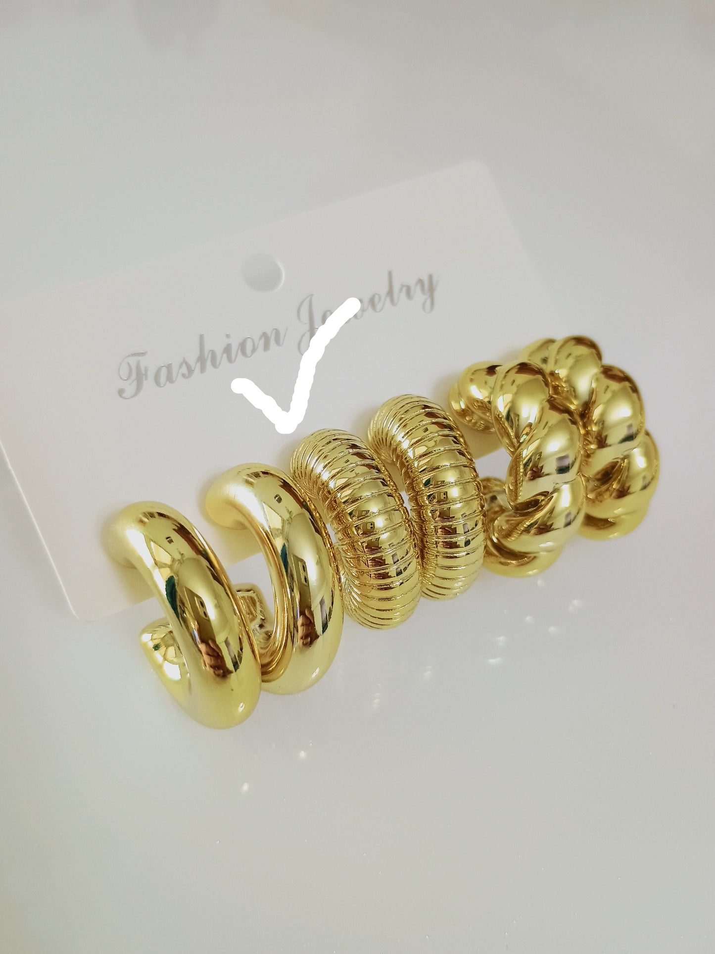Premium Lightweight Golden Spiral Hoops- Fancy Earring - Urban Era Jewel