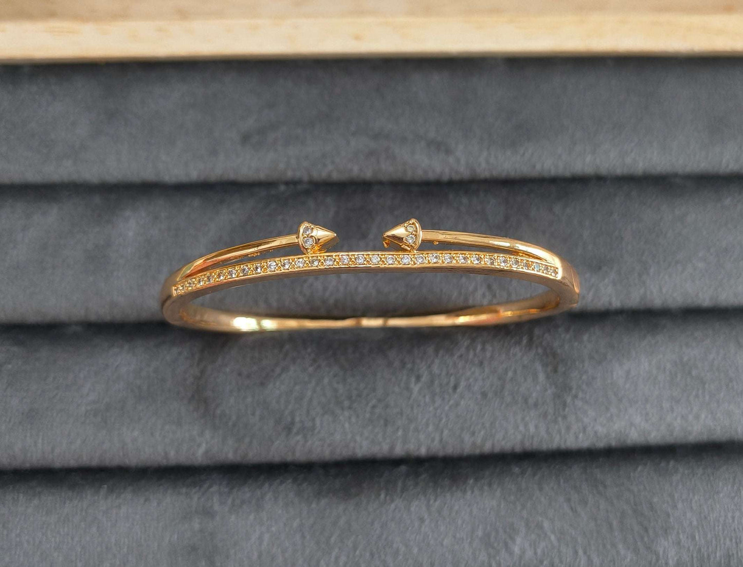 Rosegold Crystal Nail Bracelet Bangle Gold Plated