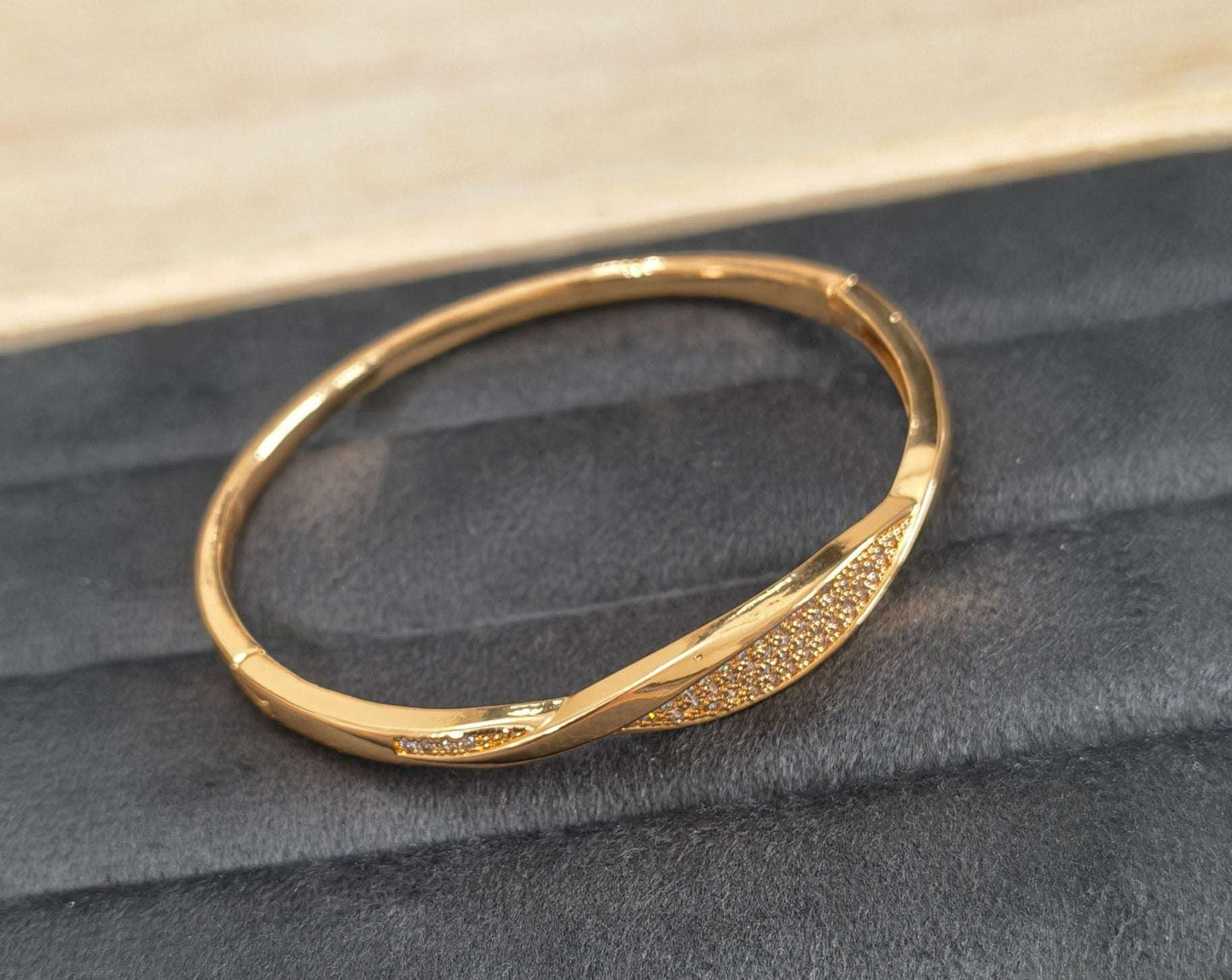 Rosegold Stone Studded Twisted Bracelet Bangle Gold Plated