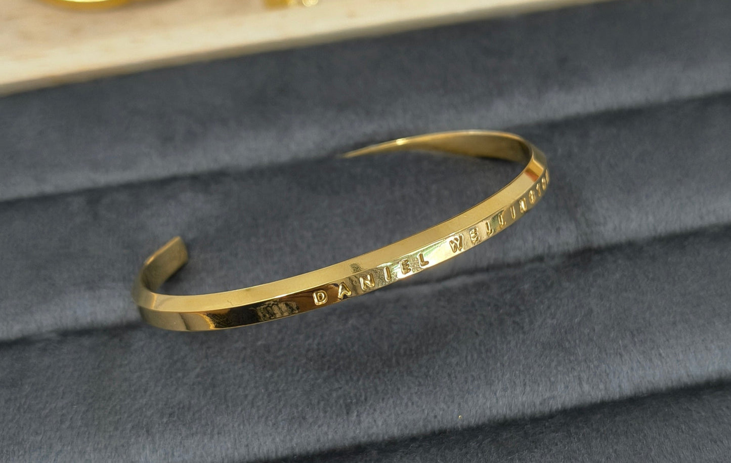 Single Stone Studded Closed Bangle 18K Gold Plated