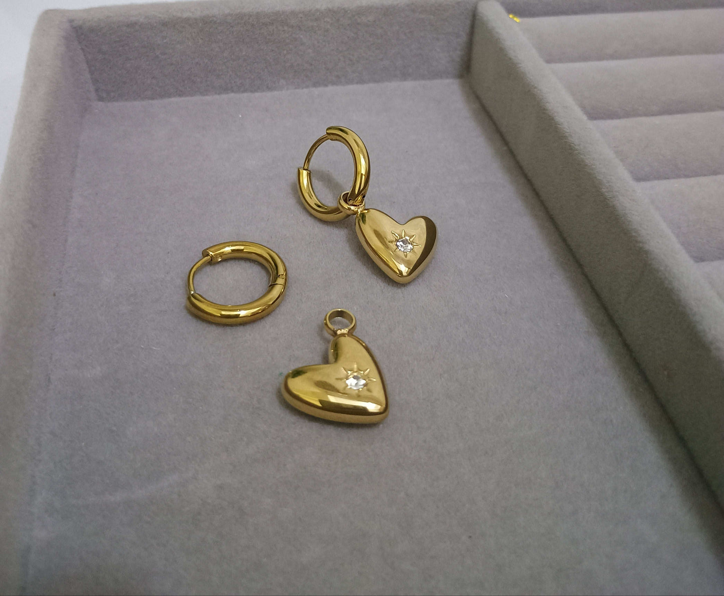 Stylish Heart Dangler Earrings 18K Gold Plated