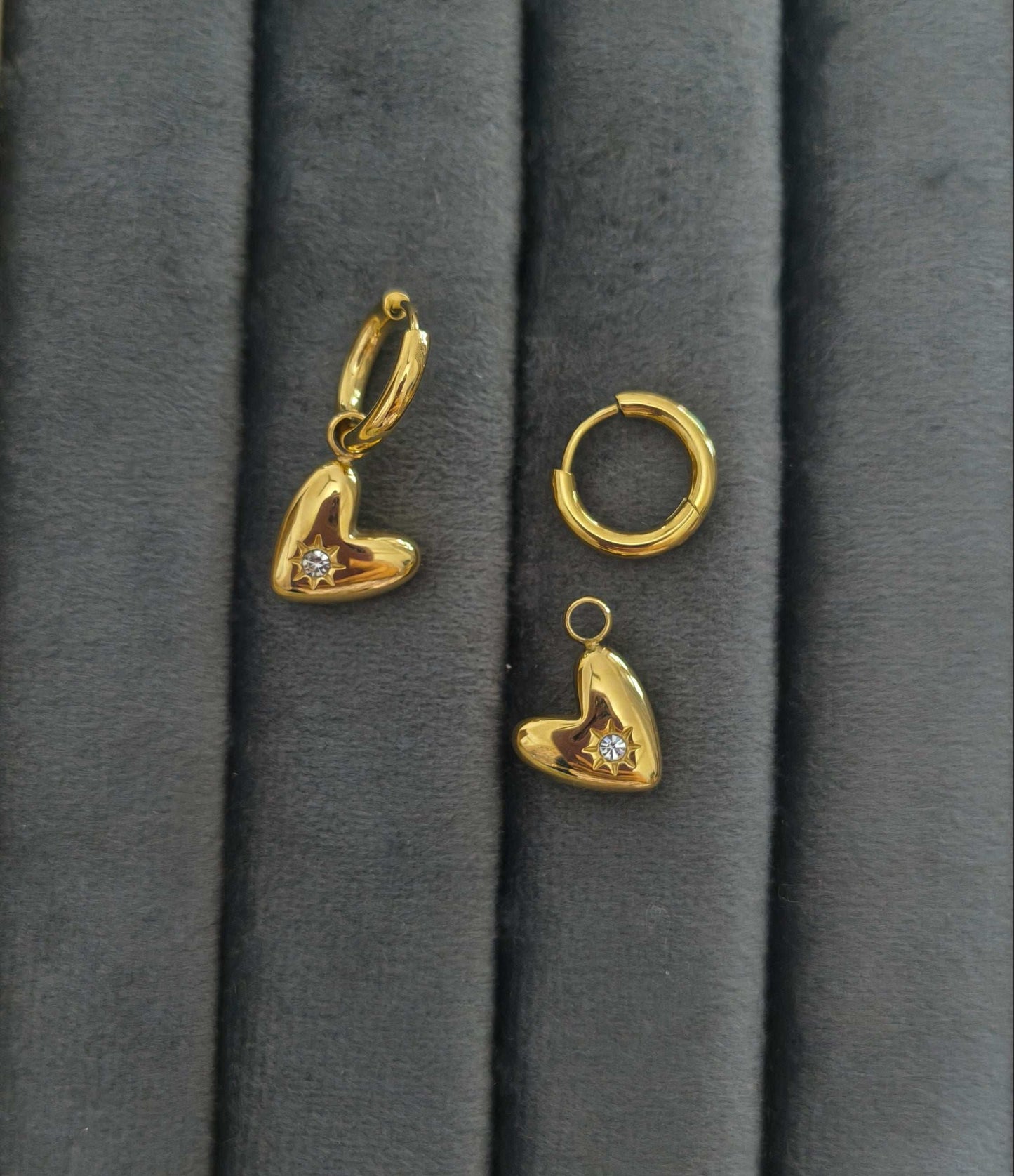 Stylish Heart Dangler Earrings 18K Gold Plated