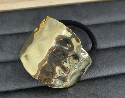 Textured Brass Oval Shaped Cuff Hair Band Gold Plated