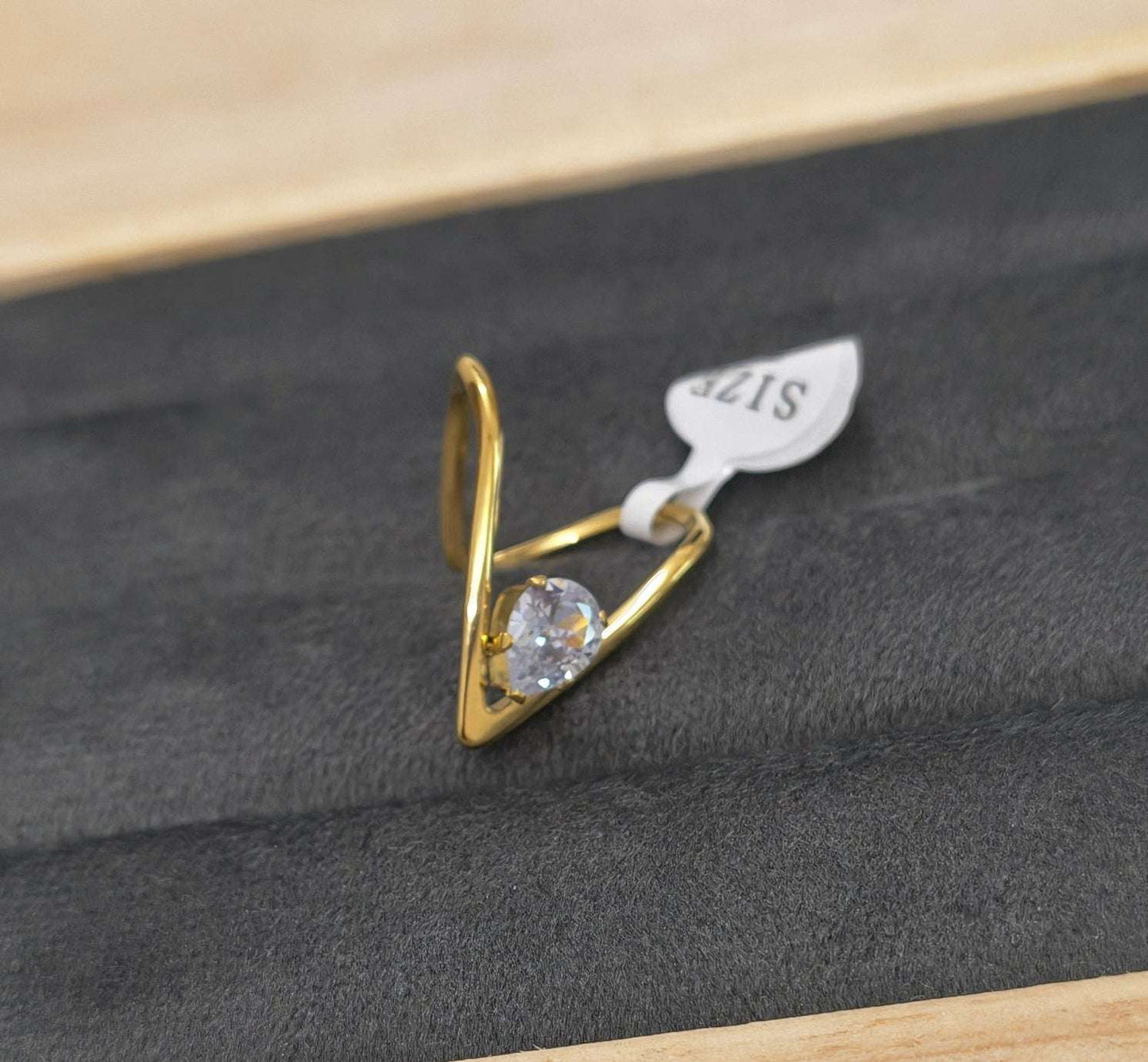 Trendy V Shape Solitaire Ring 18K Gold Plated