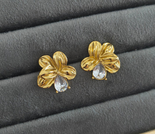 Vintage Big Flower & Diamond Stud Earrings 18K Gold Plated