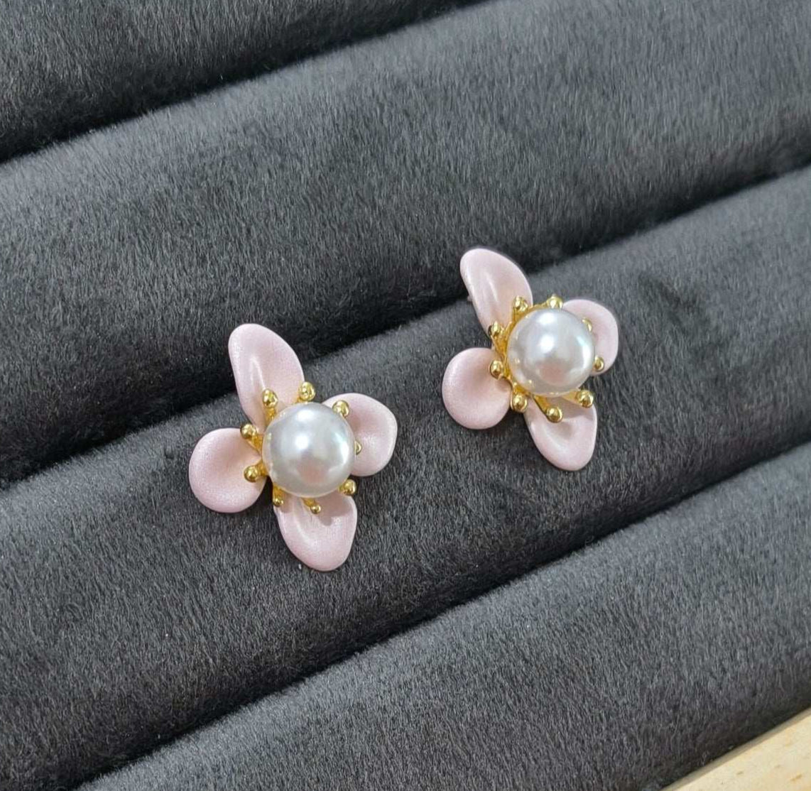 Anitarnish Pearl Studded Pink Flower Stud Earrings