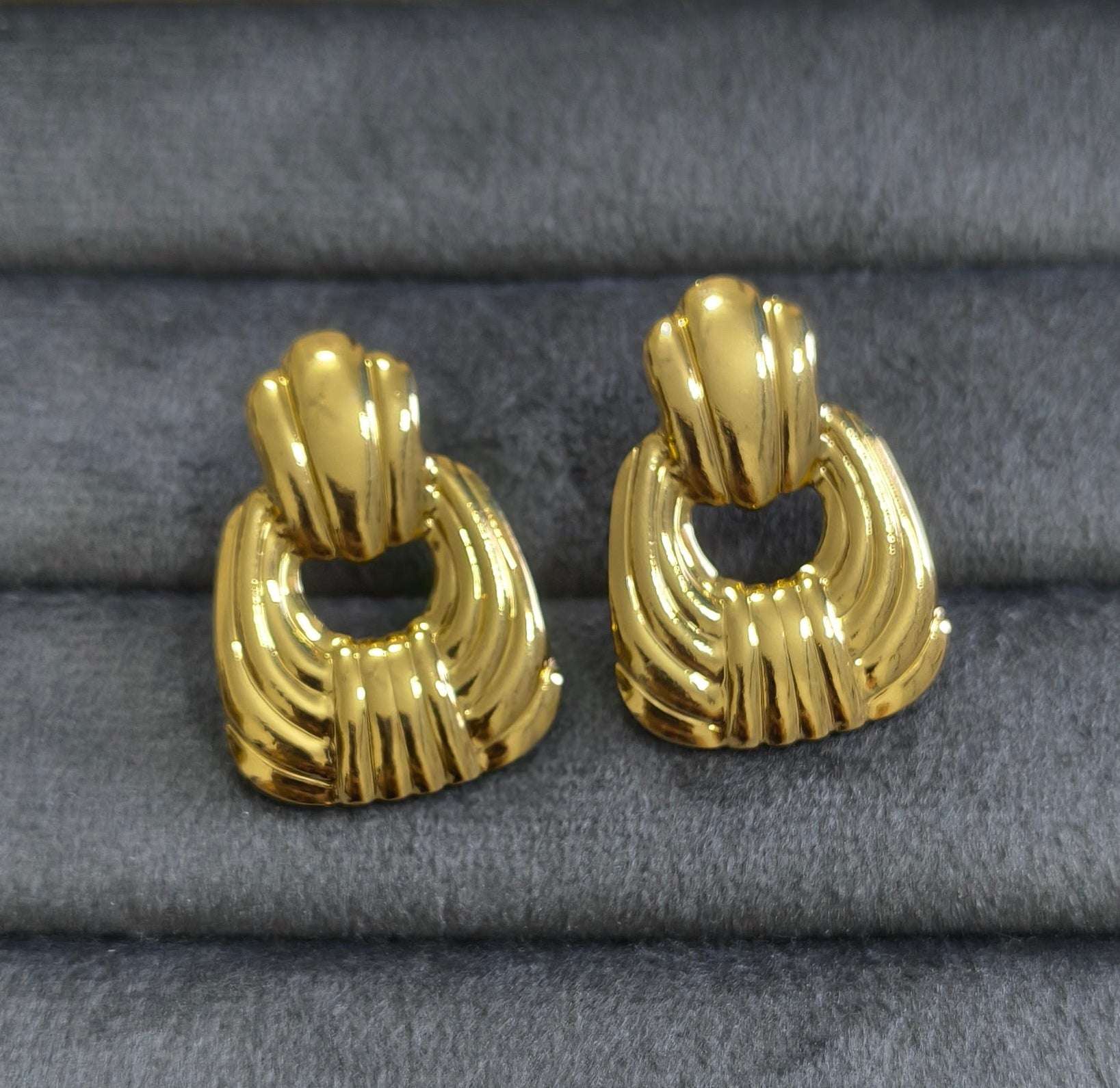 Anti Tarnish Bold Drop Design Stud Earrings 18K Gold Plated