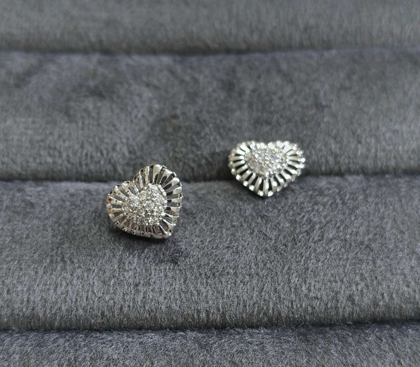 Anti Tarnish Cute Mini Heart Stud Earrings Silver Plated