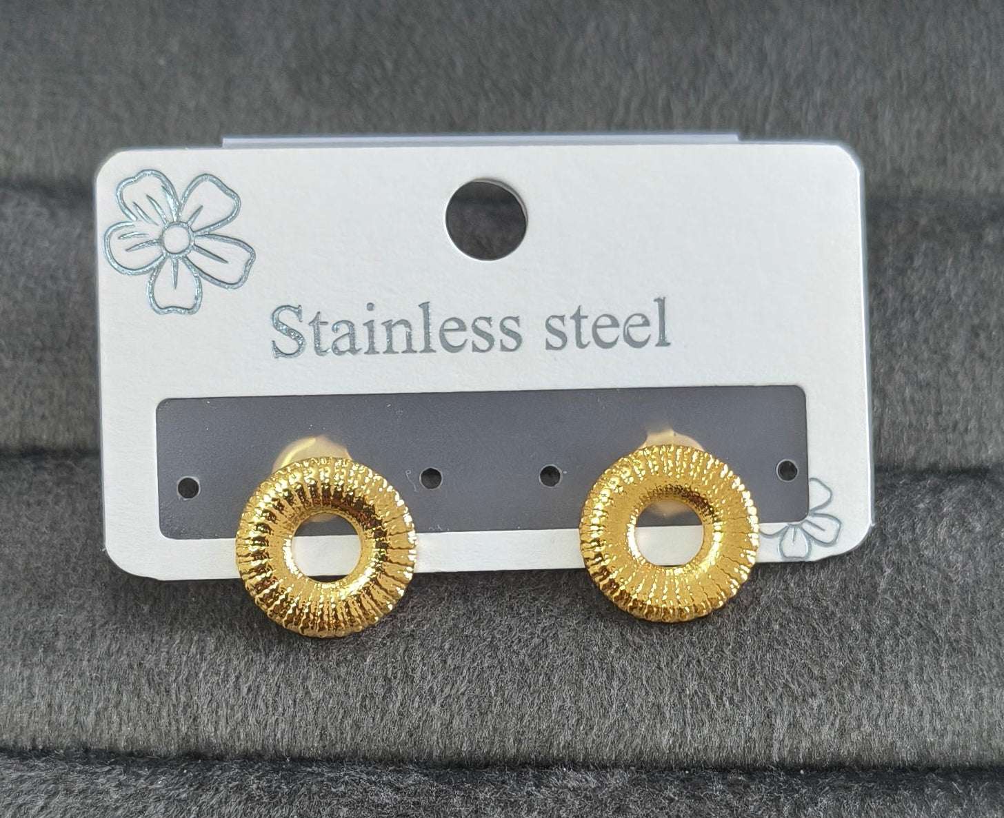 Anti Tarnish Dainty Disc Stud Earrings 18K Gold Plated