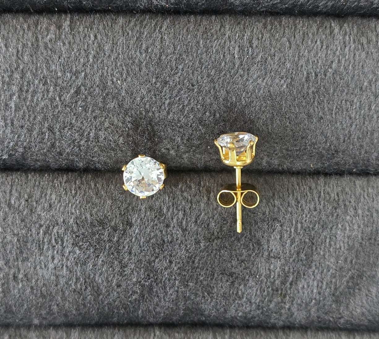 Anti Tarnish Dainty Solitaire Stud Earrings 18K Gold Plated