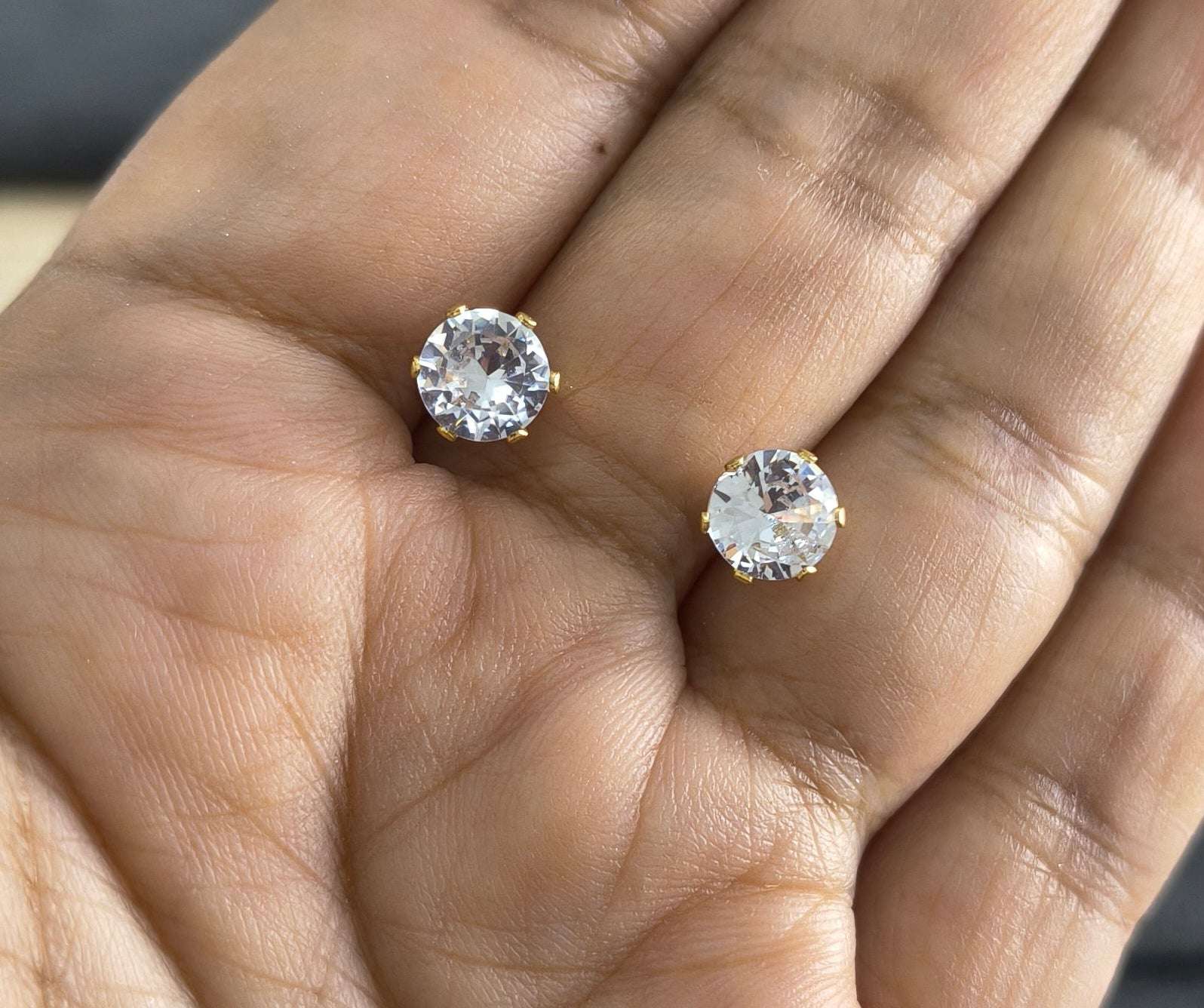 Anti Tarnish Dainty Solitaire Stud Earrings 18K Gold Plated