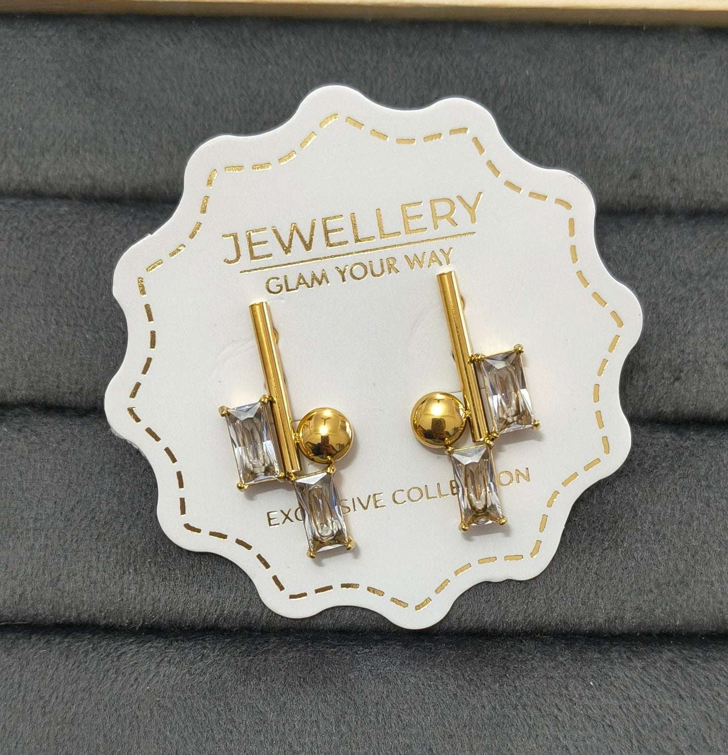 Anti Tarnish Elegant Party Stud Earrings 18K Gold Plated