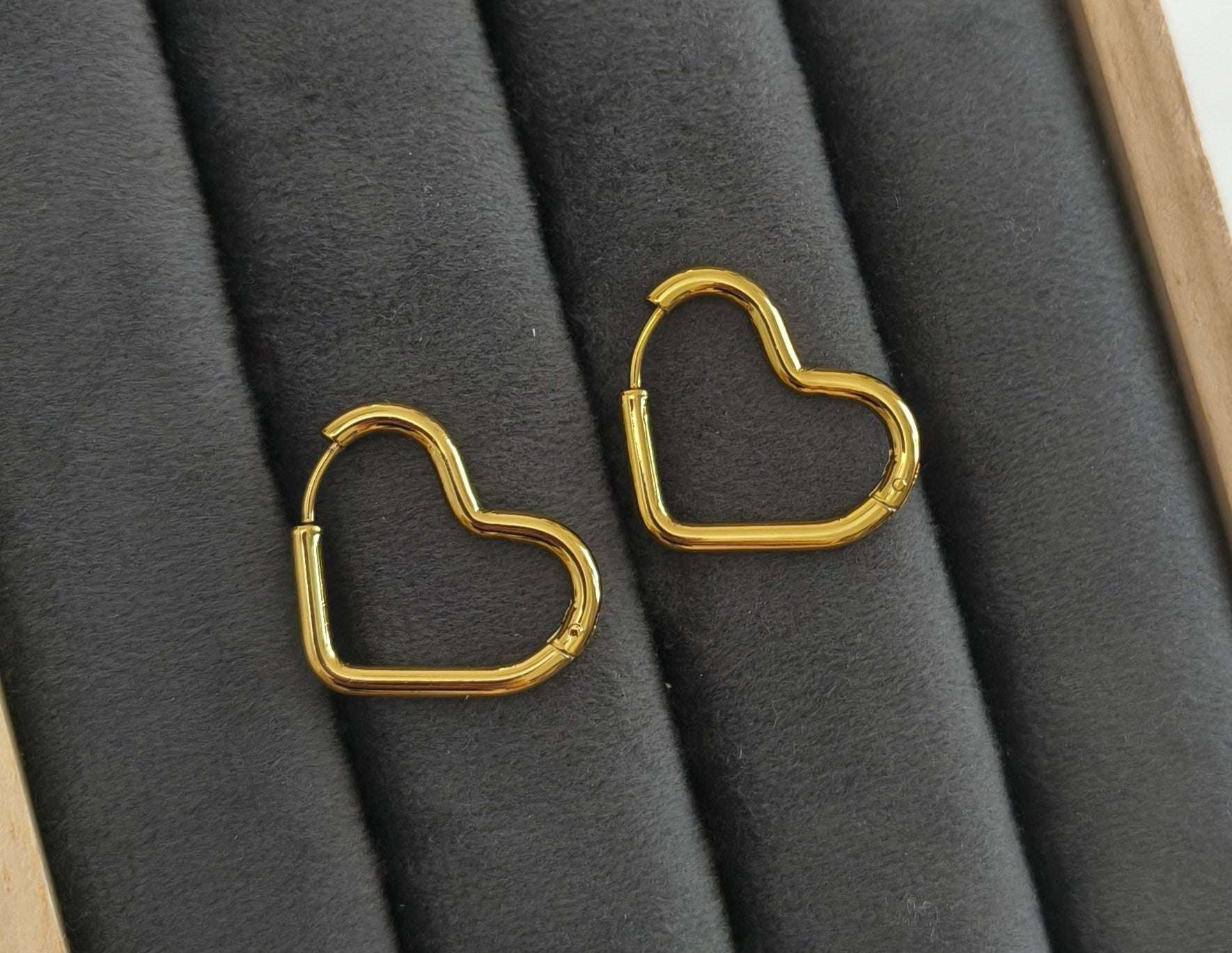 Anti Tarnish Golden Heart Hoop Earrings 18K Gold Plated