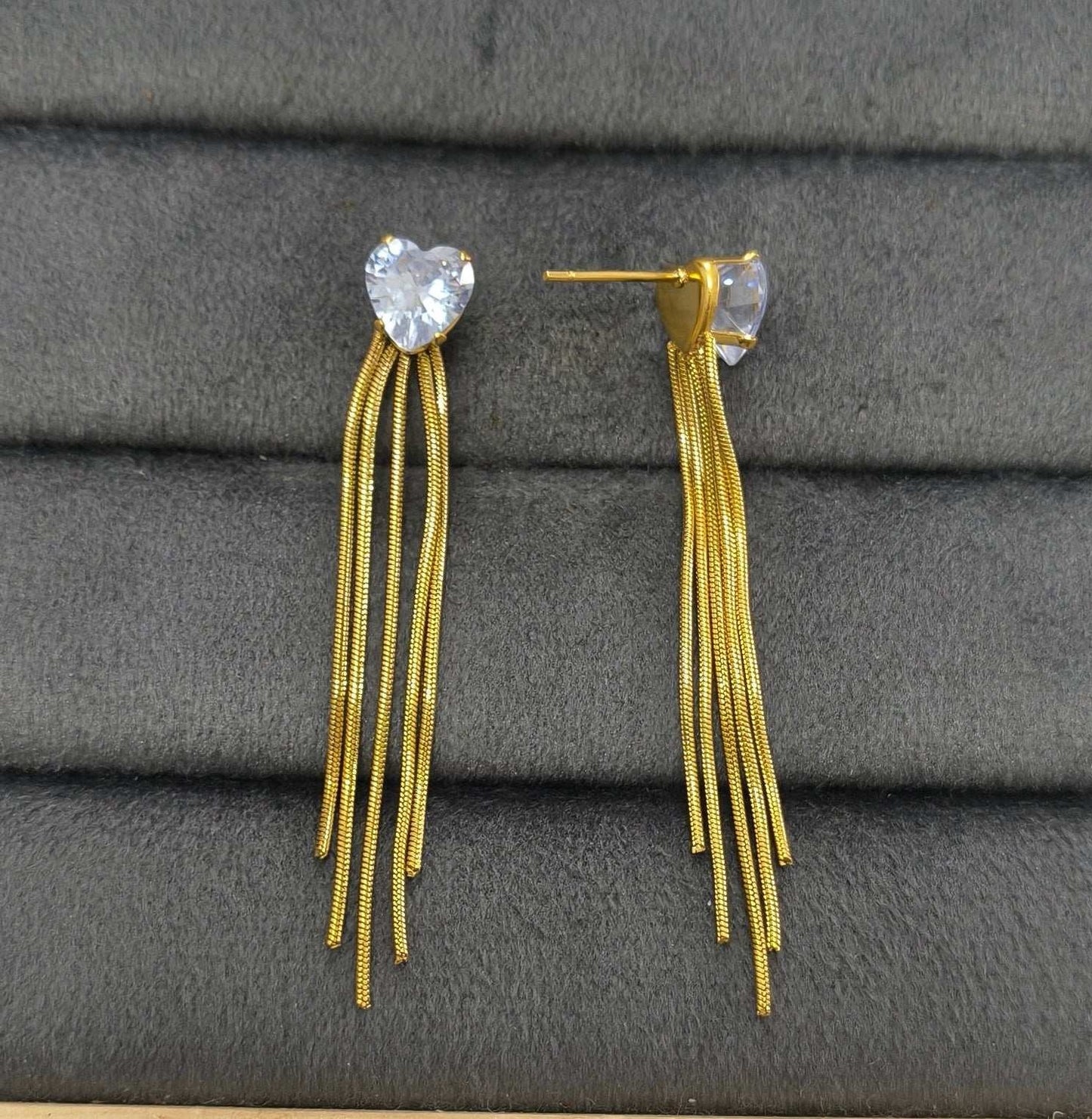 Anti Tarnish Heart Solitaire Party Earrings 18K Gold Plated