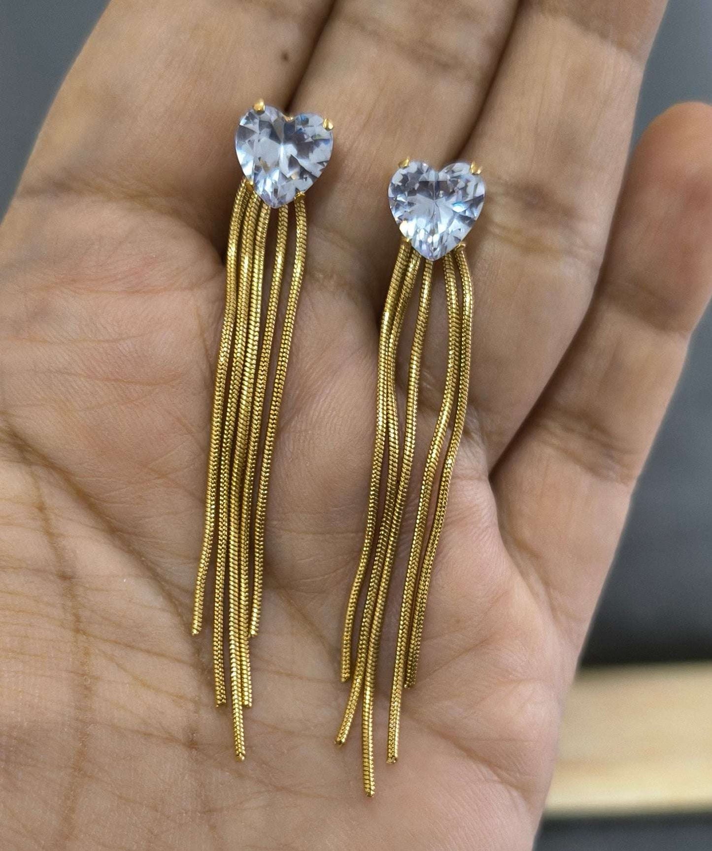 Anti Tarnish Heart Solitaire Party Earrings 18K Gold Plated