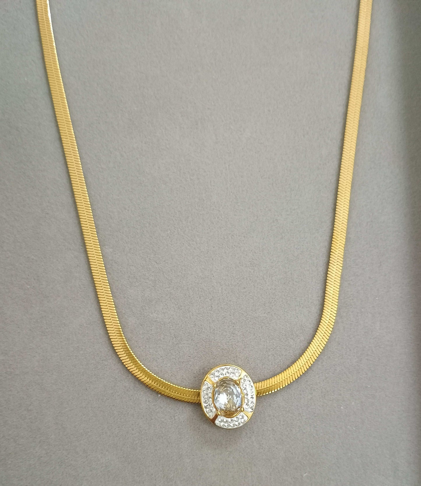 Anti Tarnish Snack Chain Diamond Choker Style Necklace