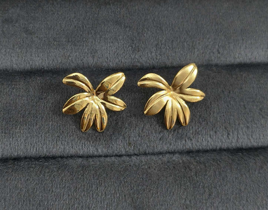 Anti Tarnish Textured Flower Earrings 18K Gold Plated