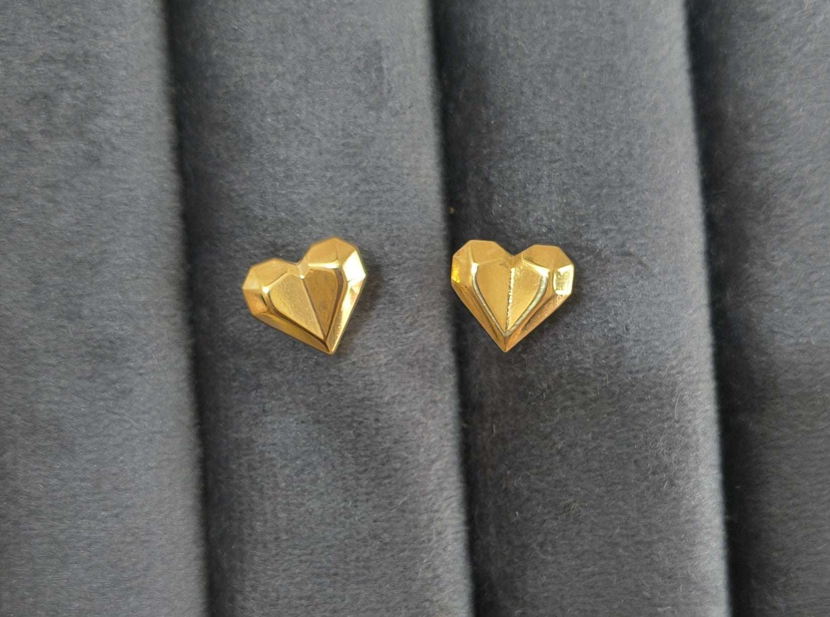 Anti Tarnish Tiny Geometric Heart Shape Earrings 18K Gold Plated