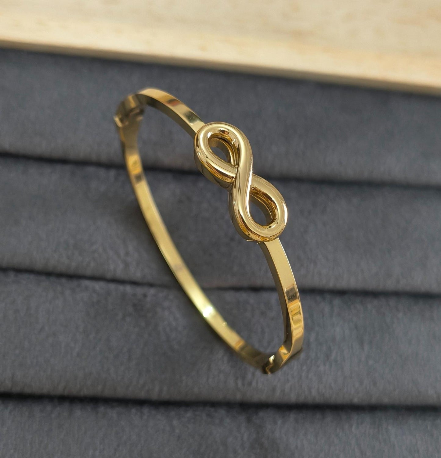 Anti Tarnish Babysize Infinity Eternal Bracelet 18K Gold