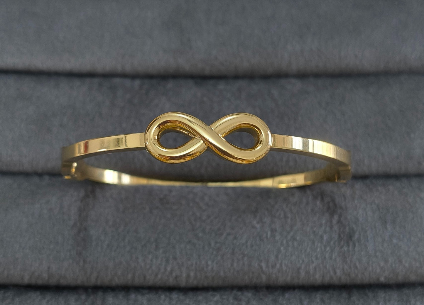 Anti Tarnish Babysize Infinity Eternal Bracelet 18K Gold