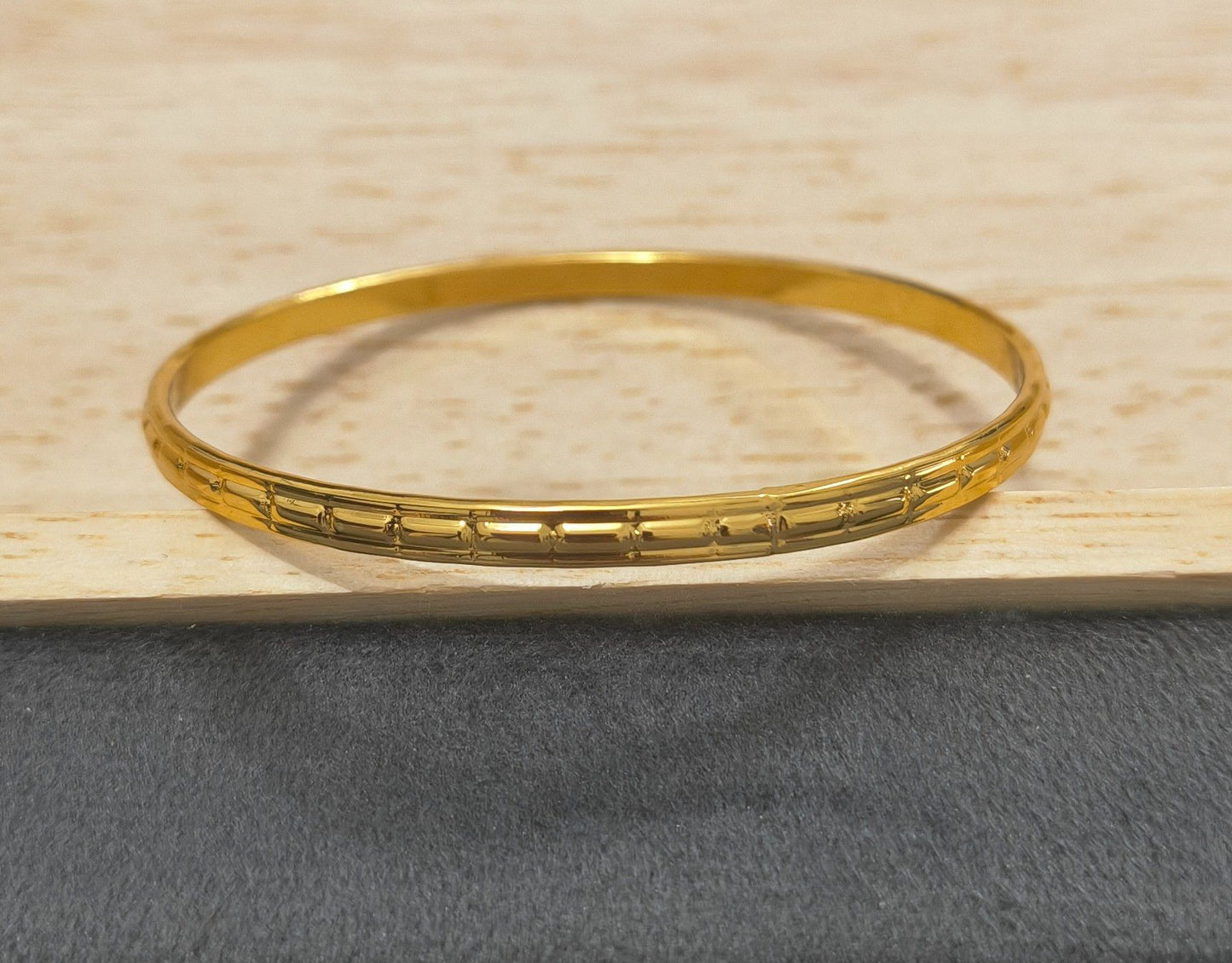 Anti Tarnish Bangle Designer Box Print 18K Gold Plated