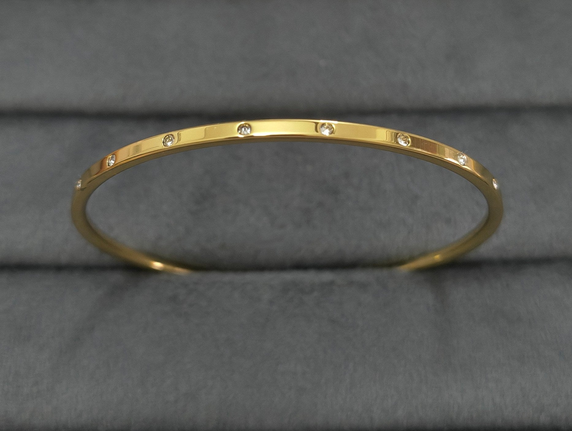 Anti Tarnish Bangle Diamond Studded Thin 18K Gold Plated