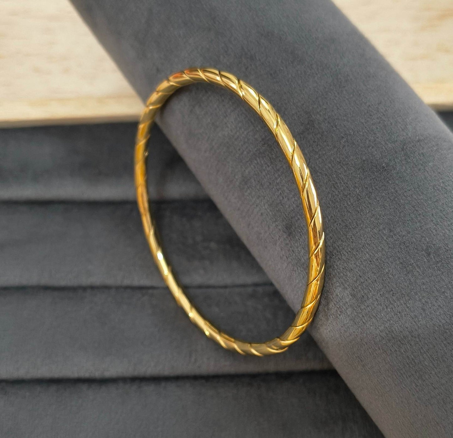 Anti Tarnish Bangle Luxe Twisted Rope 18K Gold Plated