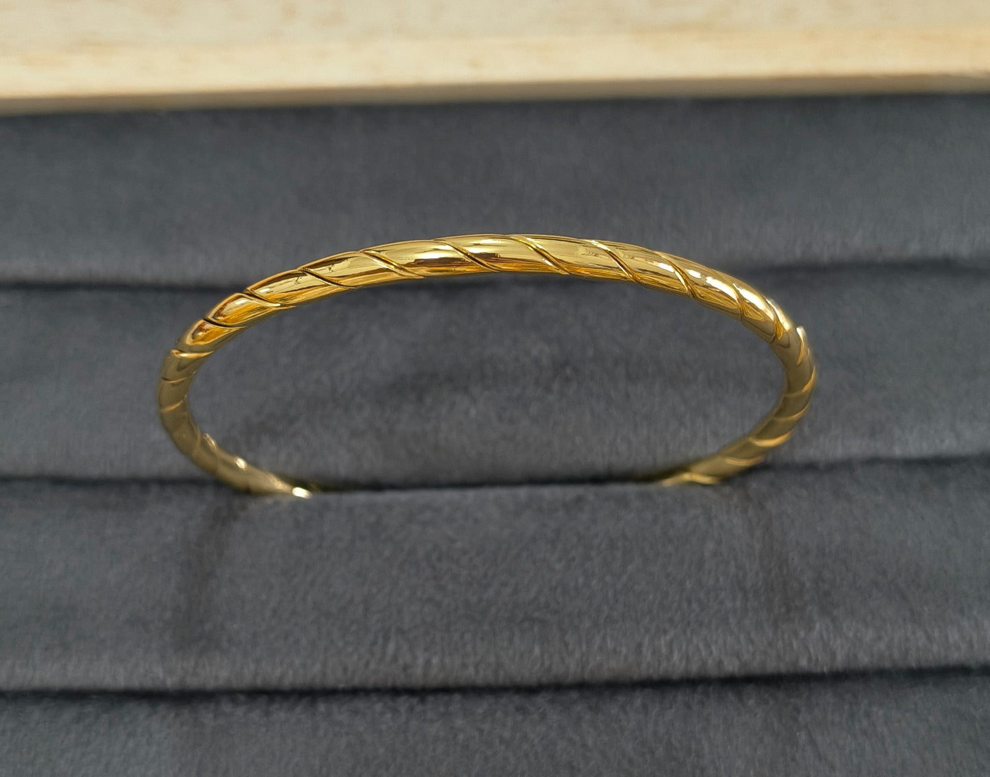 Anti Tarnish Bangle Luxe Twisted Rope 18K Gold Plated