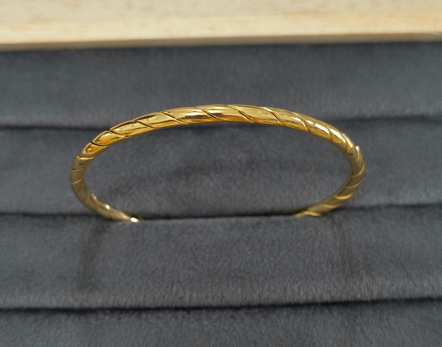 Anti Tarnish Bangle Luxe Twisted Rope 18K Gold Plated