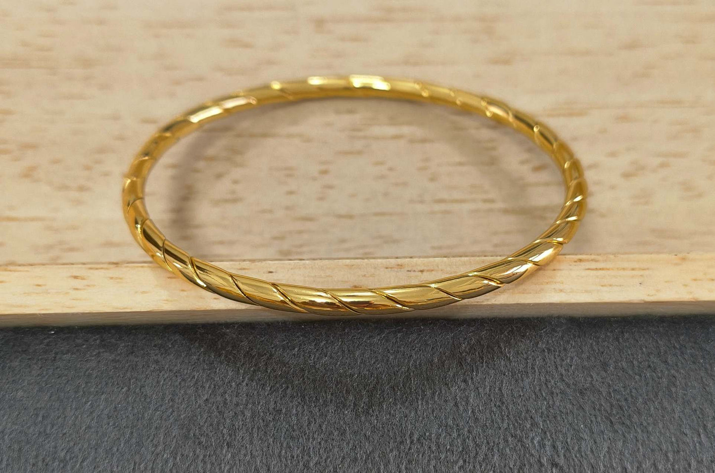 Anti Tarnish Bangle Luxe Twisted Rope 18K Gold Plated