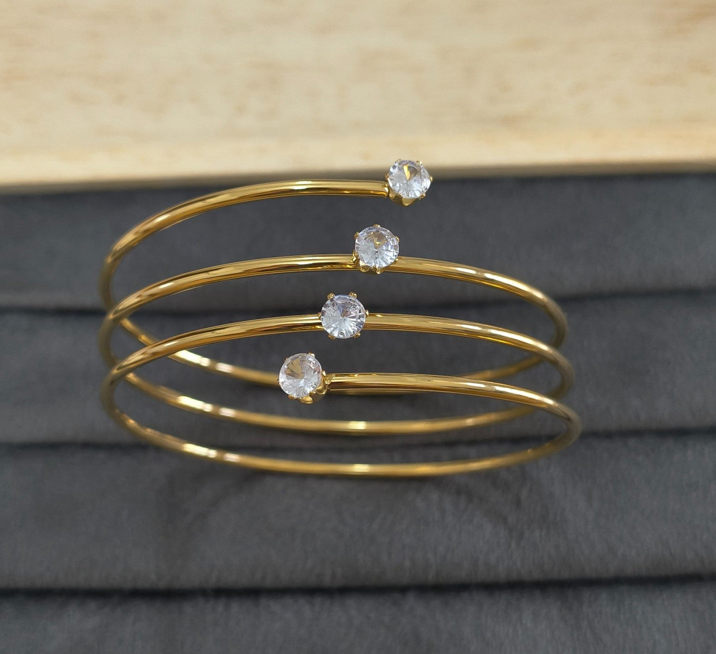 Anti Tarnish Bangle Spiral Zirconia Bangle 18K Gold Plated