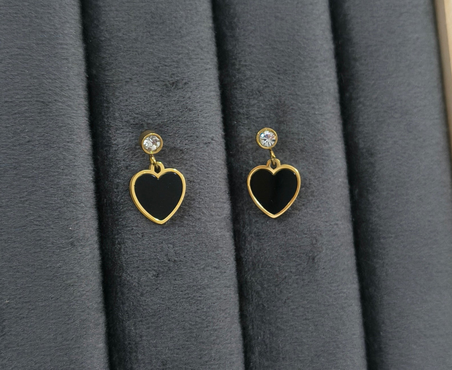 Anti Tarnish Black Heart Drop 18K Gold Plated