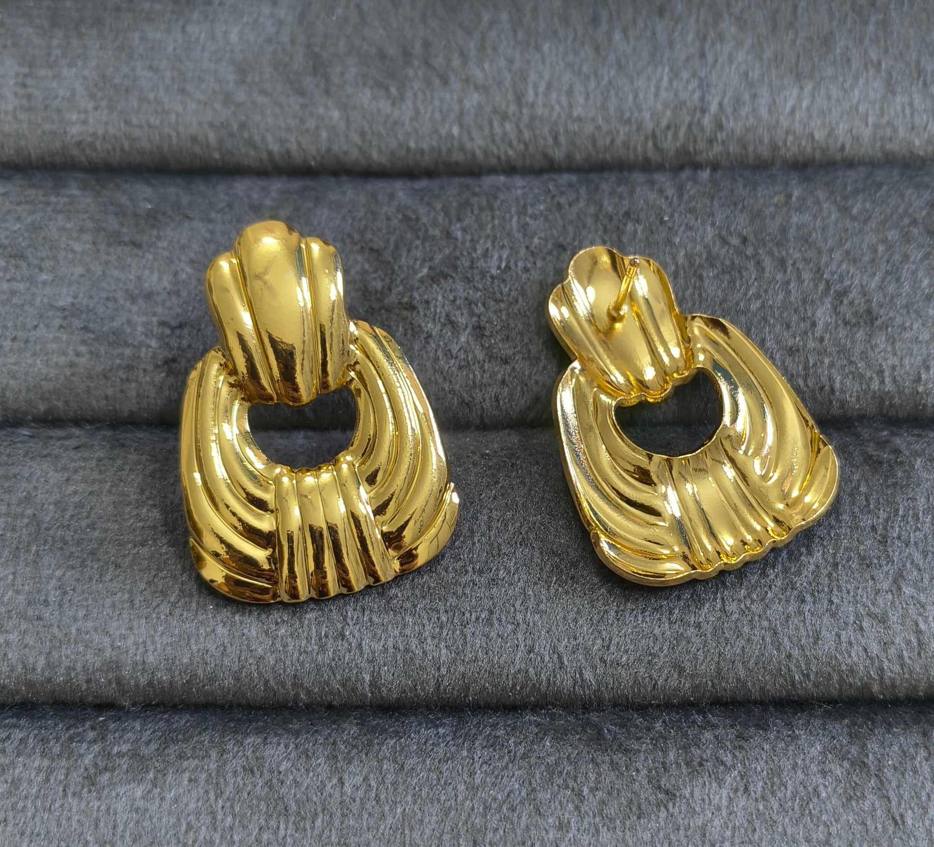 Anti Tarnish Bold Drop Design Stud Earrings 18K Gold Plated