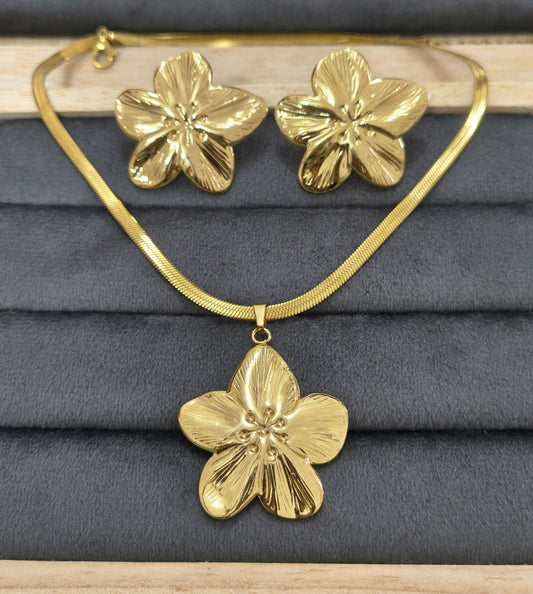 Anti Tarnish Bold Floral Combo Set 18K Gold Plated