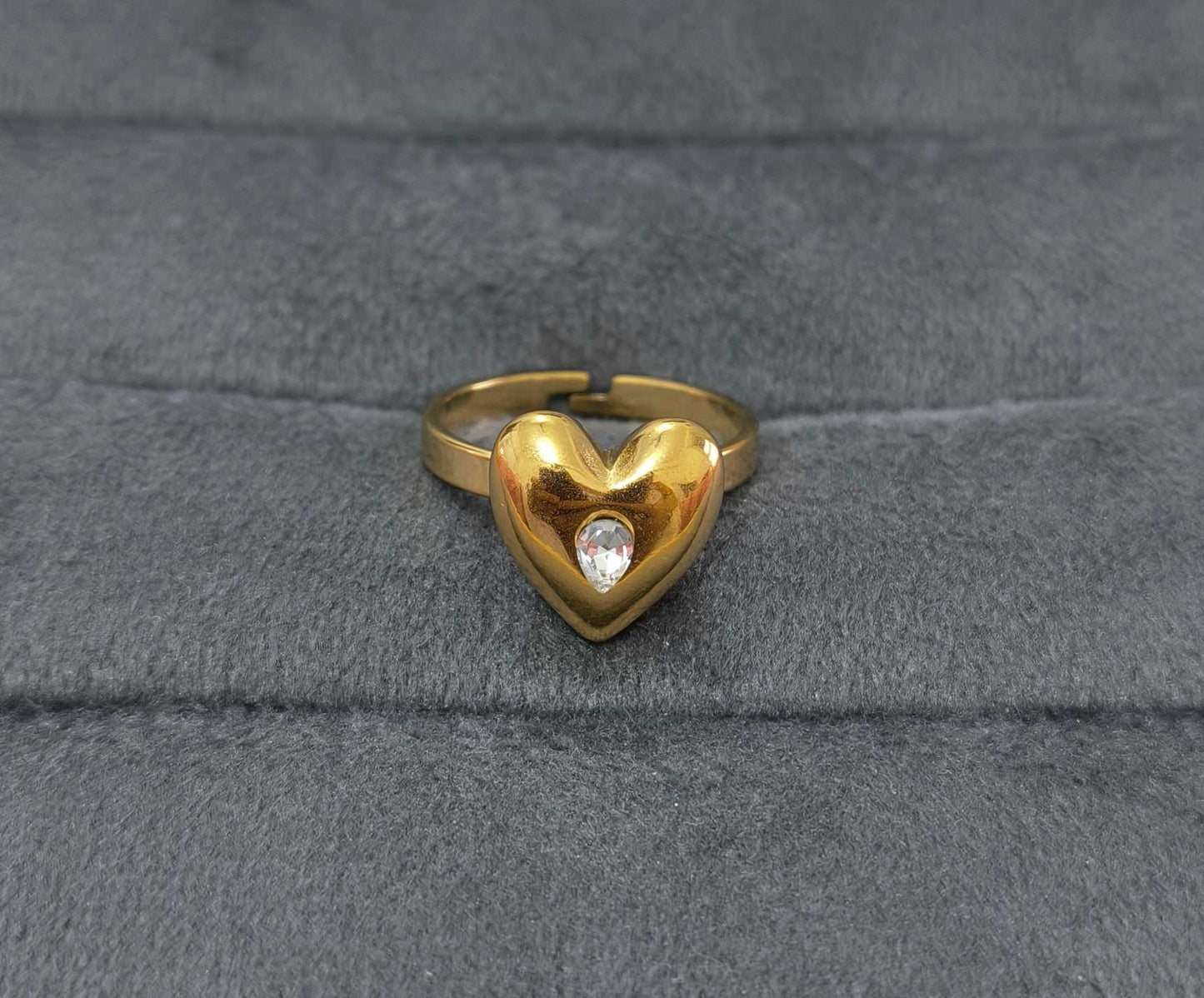 Anti Tarnish Bold Heart Ring With Diamond 18K Gold Plated