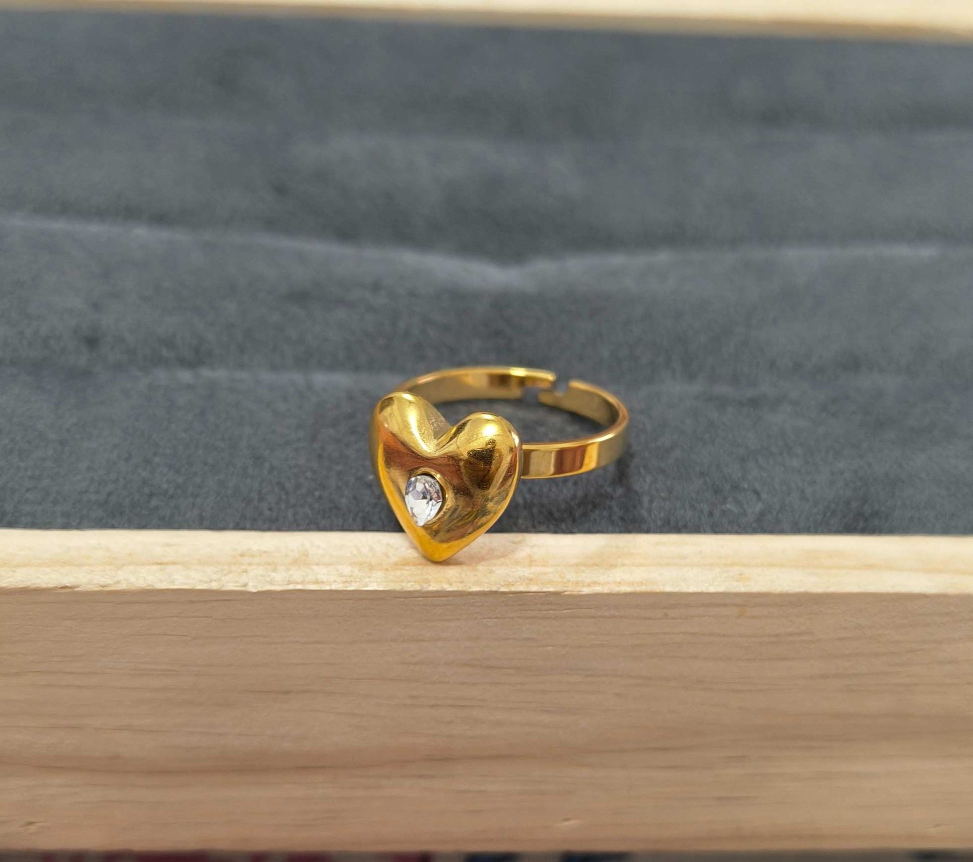 Anti Tarnish Bold Heart Ring With Diamond 18K Gold Plated