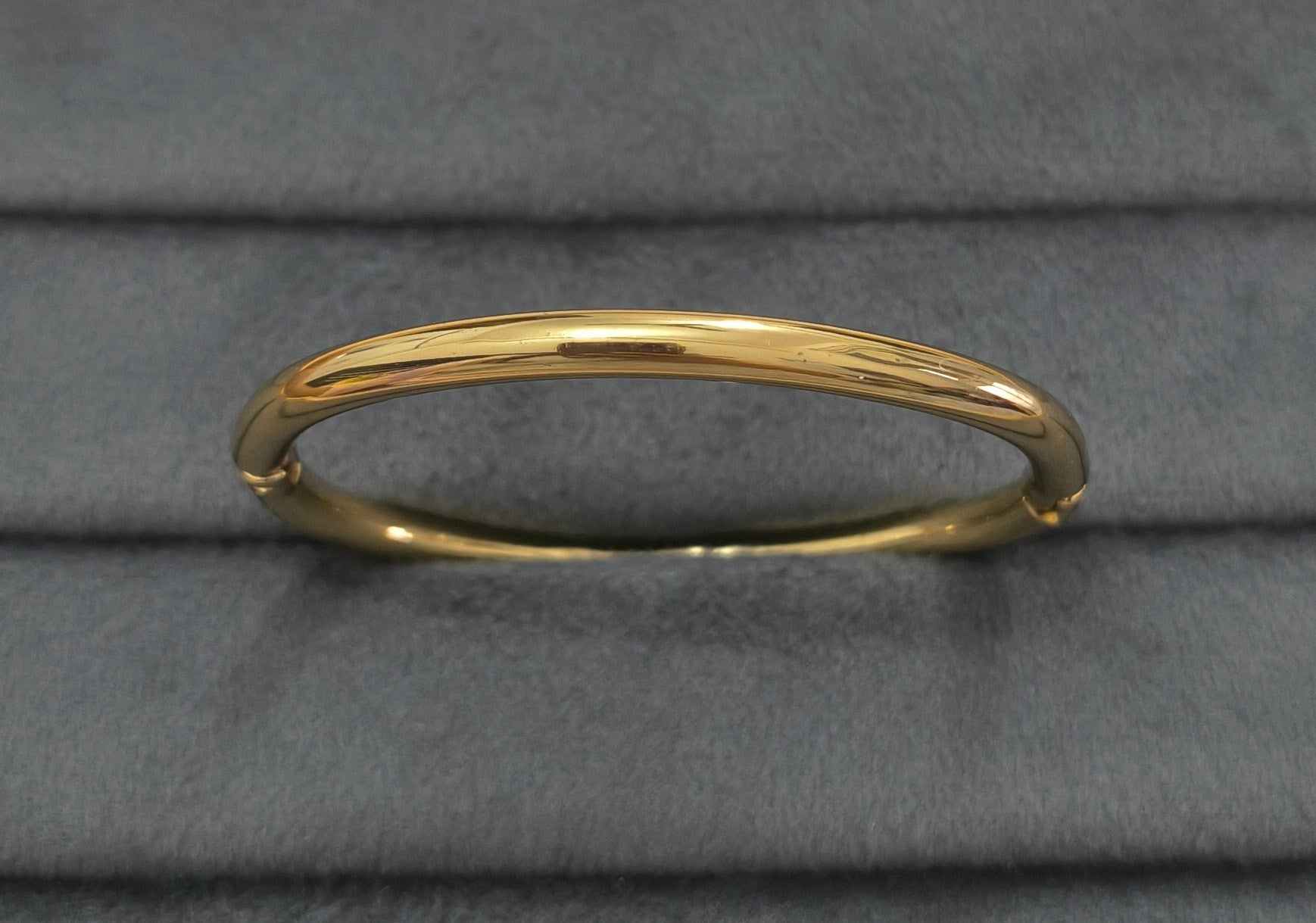 Anti Tarnish Bracelet Babysize Viral Solid 18K Gold Plated