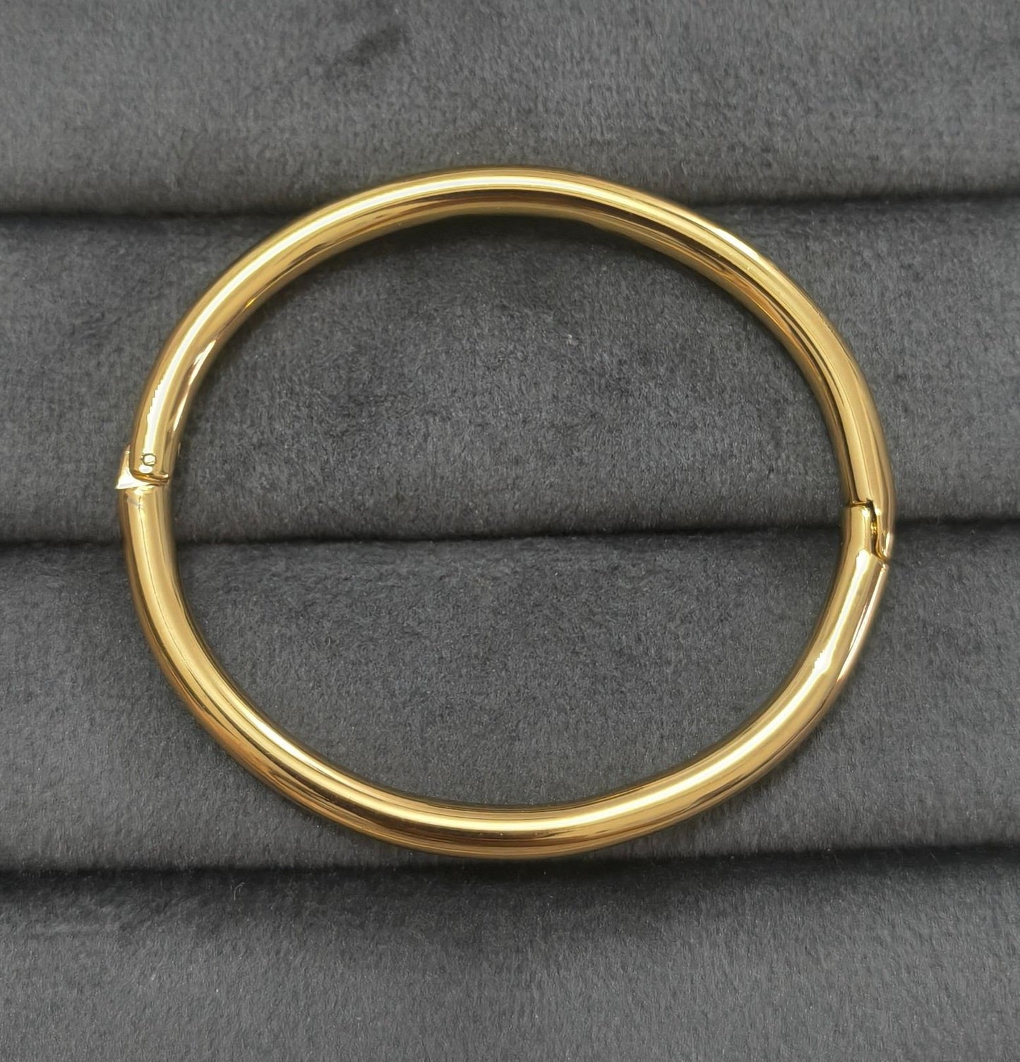 Anti Tarnish Bracelet Babysize Viral Solid 18K Gold Plated