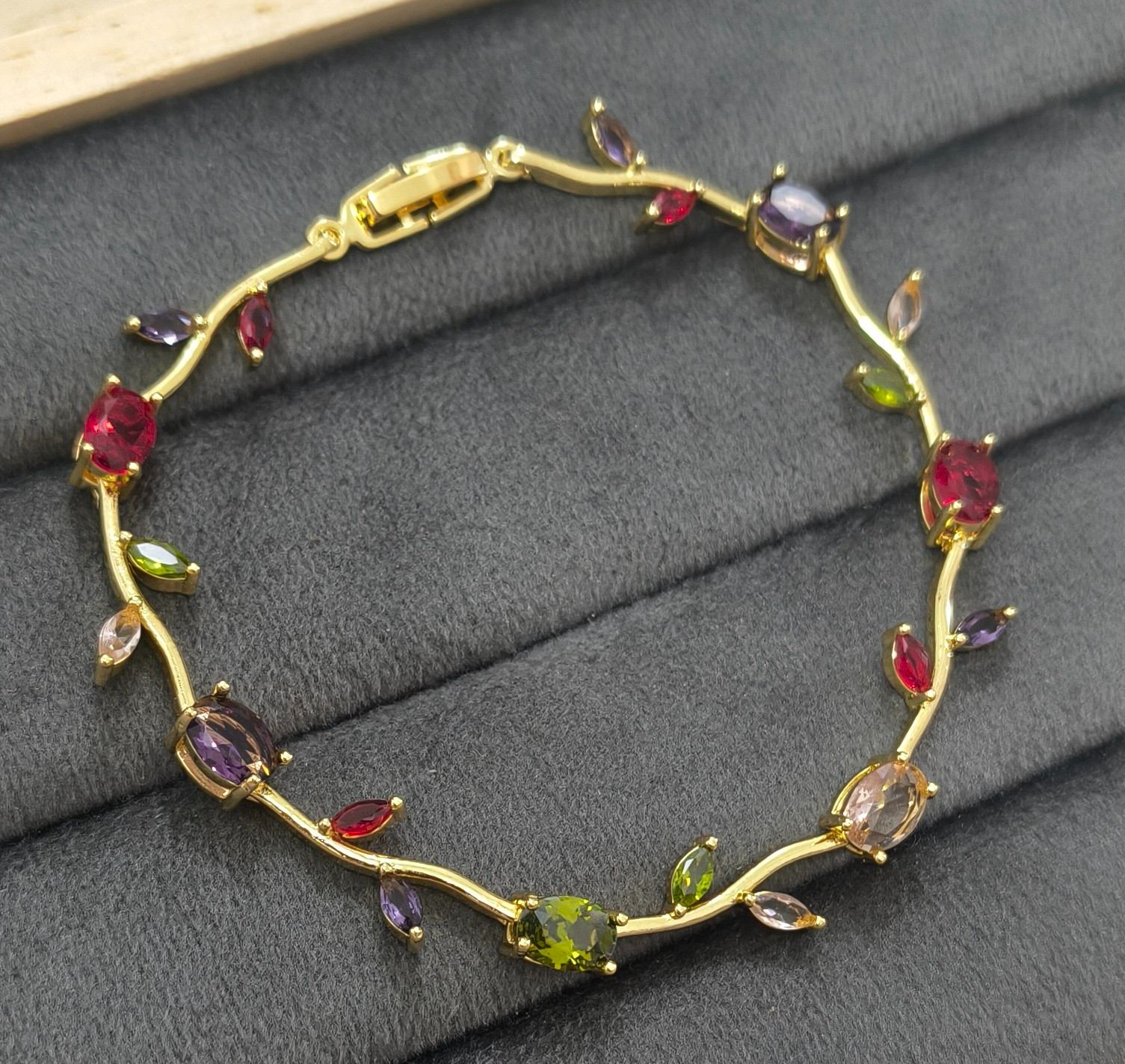 Anti Tarnish Bracelet Blossom Tulip Bracelet 18K Gold