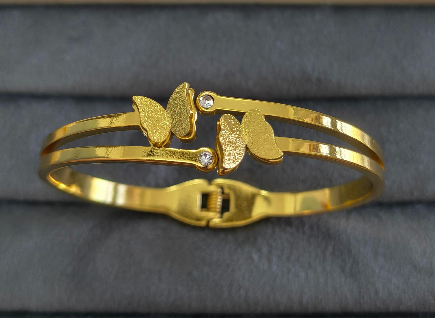 Anti Tarnish Bracelet Butterfly Diamond Line 18K Gold Plated