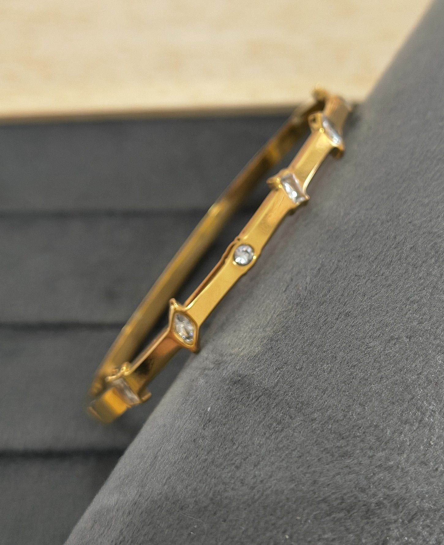 Anti Tarnish Bracelet Diamonds Love Bangle 18K Gold Plated